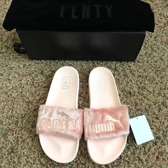 Puma Shoes - NWT Puma Fenty Leadcat Fur Sides Pink Size 6.5